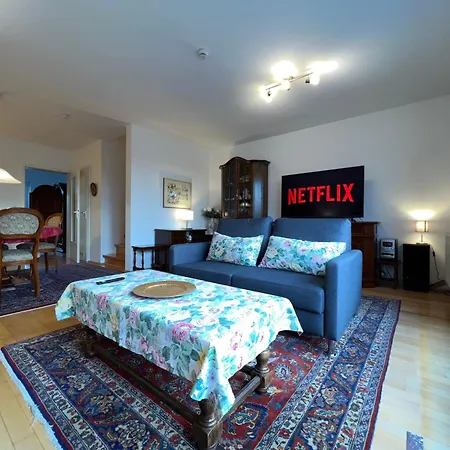 Maisonette Penthouse Für 6 Personen By Rabe - Free Netflix&kostenloser Parkplatz&große Terrasse Karlsruhe